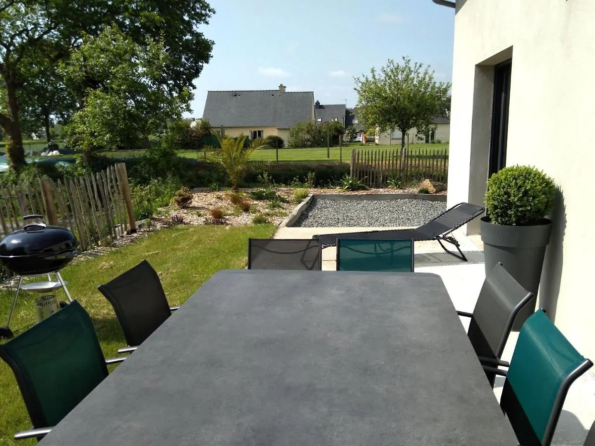 Premium Holiday Home Close To The Coast Ploumilliau